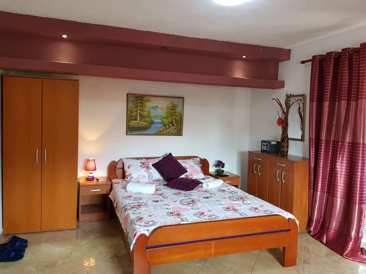 טיווט Apartments Jovan מראה חיצוני תמונה